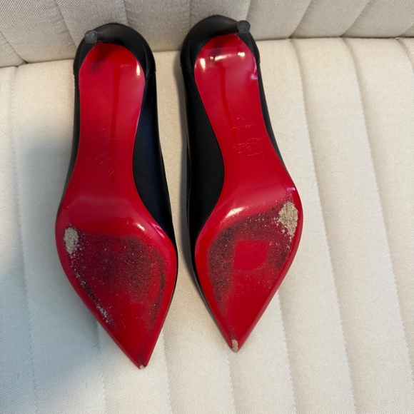Christian Louboutin Sporty Kate Black Heels - Picture 4 of 4